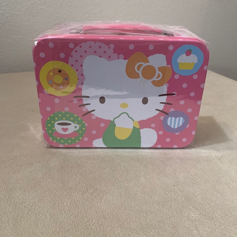 Brand New Hello Kitty Lunch Box - Picture 4 of 4